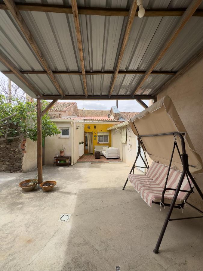 San Isidro Villa Miguelanez Exteriör bild